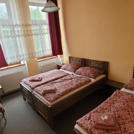 Max Simek Hotel 3*