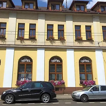 Hotel Max Simek 3*