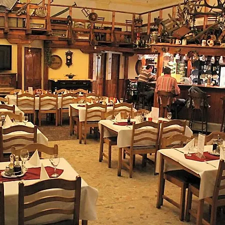 Hotel Max Simek