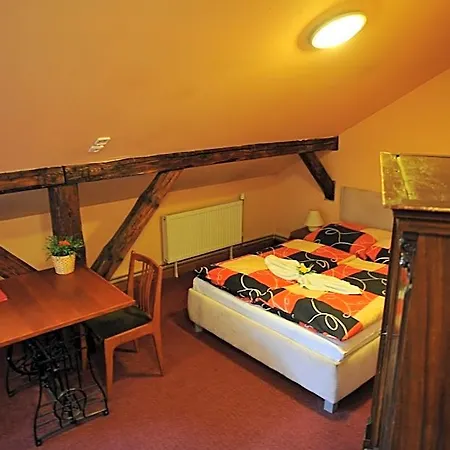 Max Simek Hotel 3*