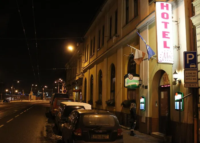 Max šimek Hotel