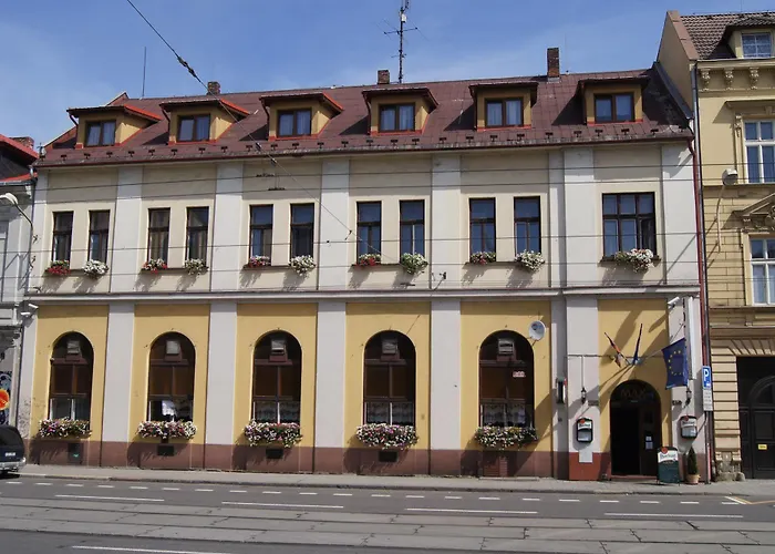 Max šimek Hotel 3*